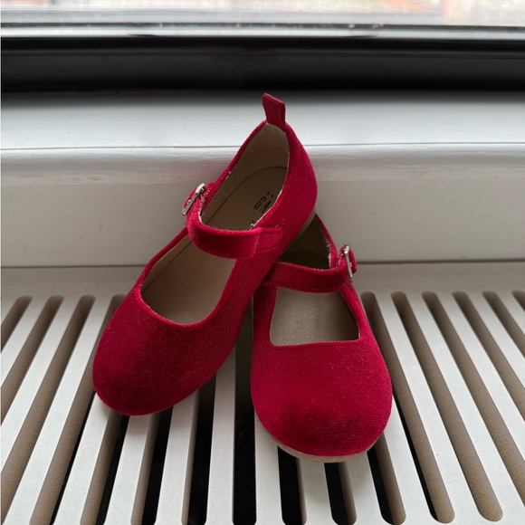 Gap velvet Mary Janes, sz 7 - Picture 1 of 4